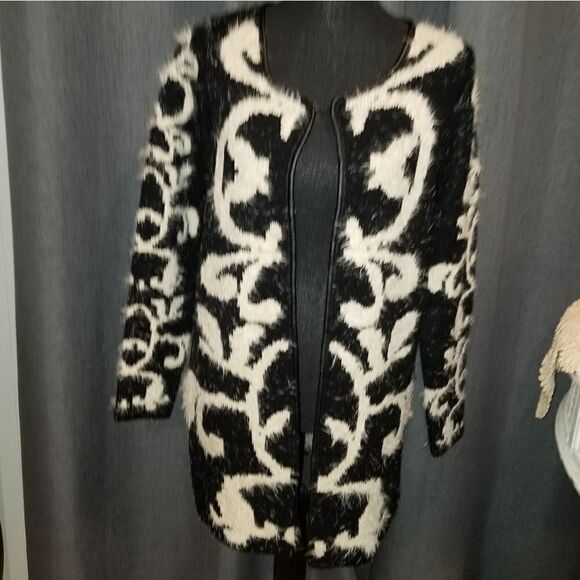 Cardigan Sisters Eyelash open front sweater jacket sz med Pre-owned - Picture 5 of 6